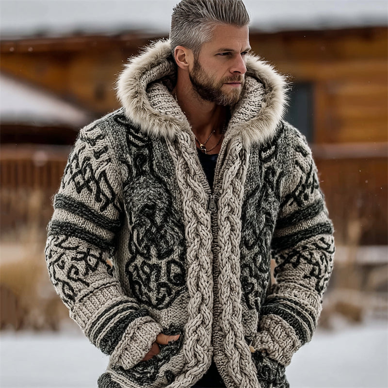 Wunderschön gefertigte Strickjacke