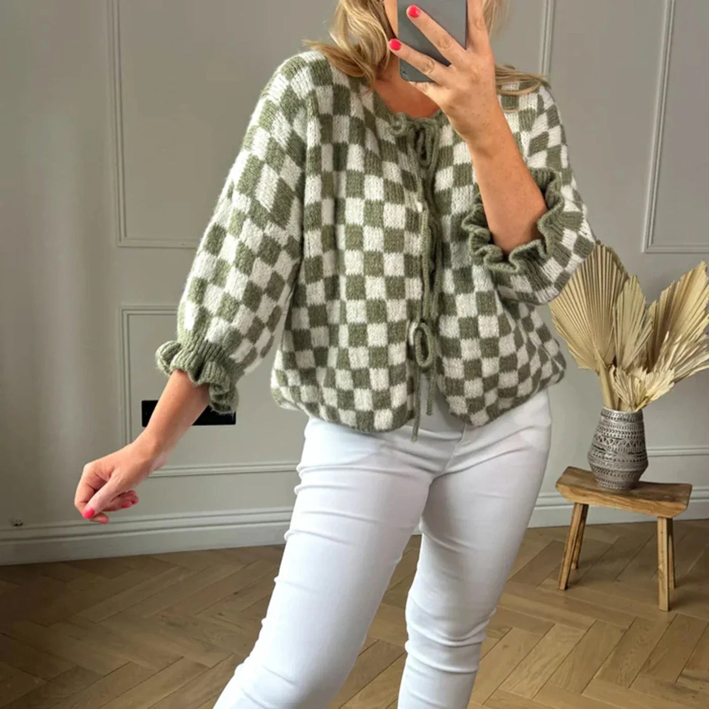 Anmutig gestaltete Pullover