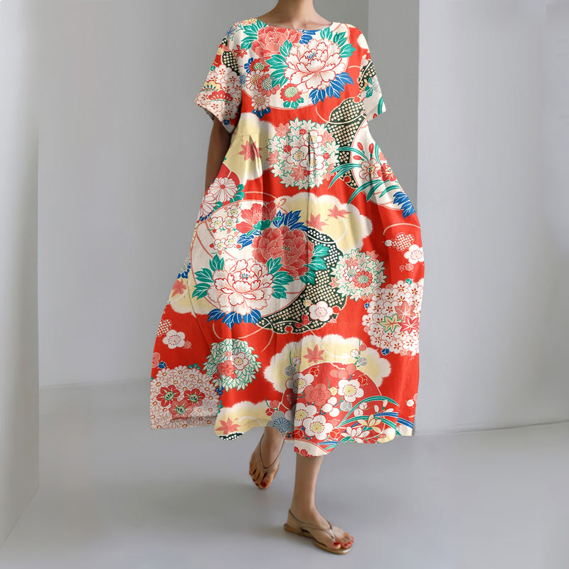Klassisch gestaltete Kleid