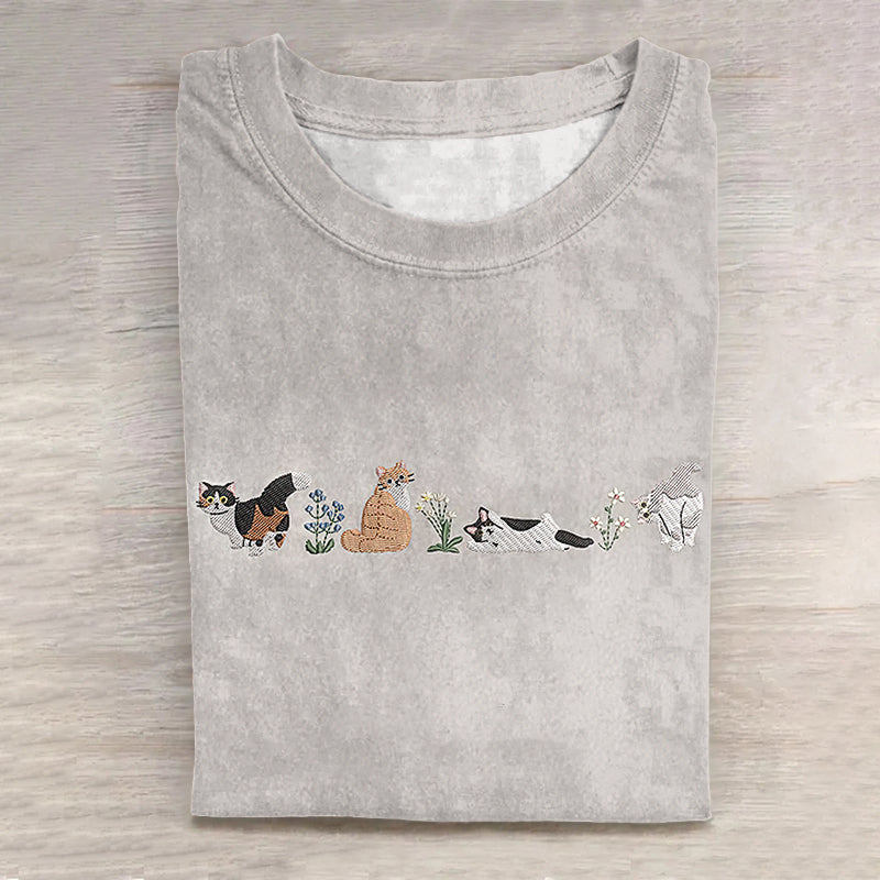 Women's Retro Funny Cat Art Short Sleeve T-shirt elevenforest