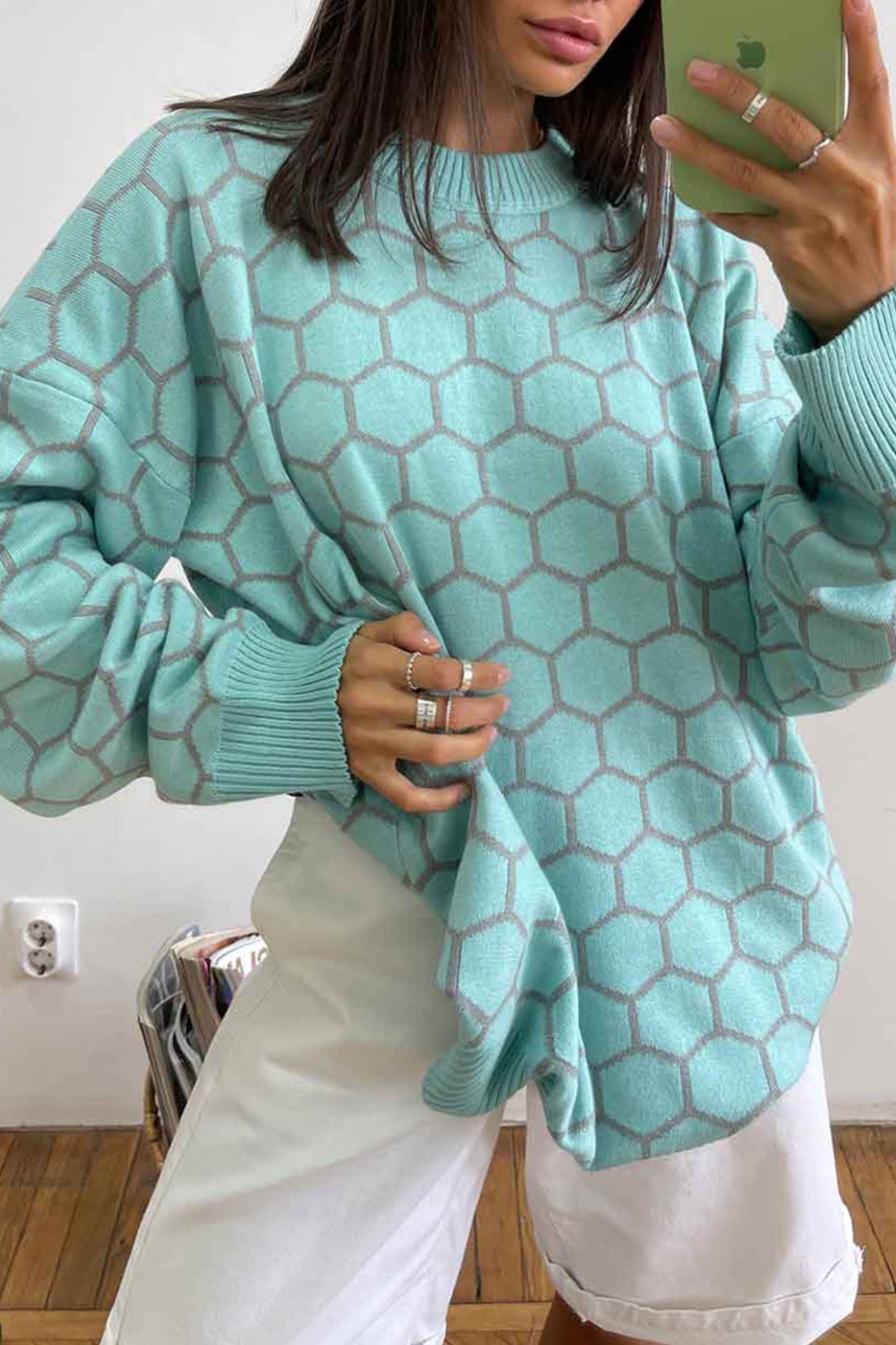 Anmutig gestaltete Pullover