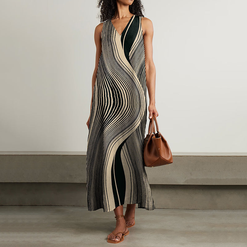 Klassisch gestaltete Kleid