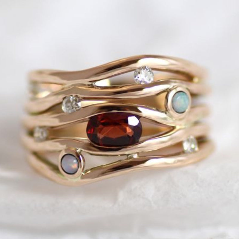 Zarte handwerkliche Gold Ring
