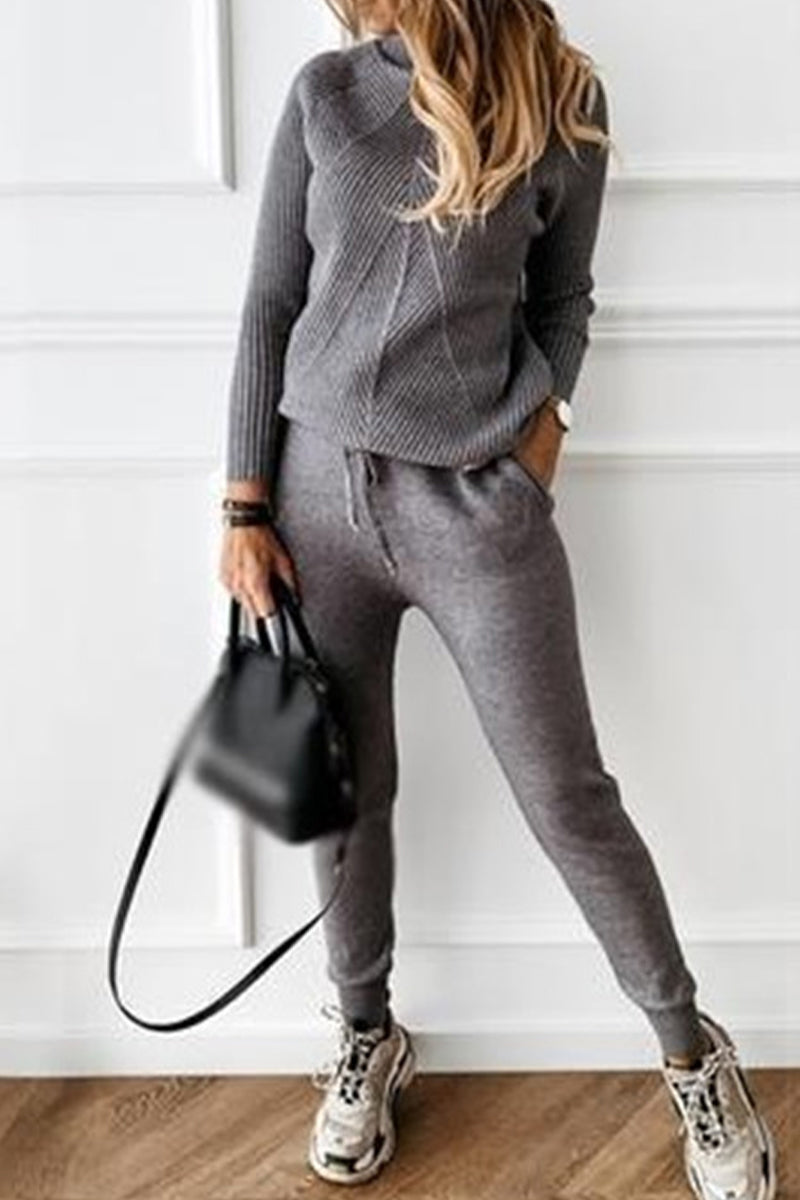 Klassisch gestaltete Pullover