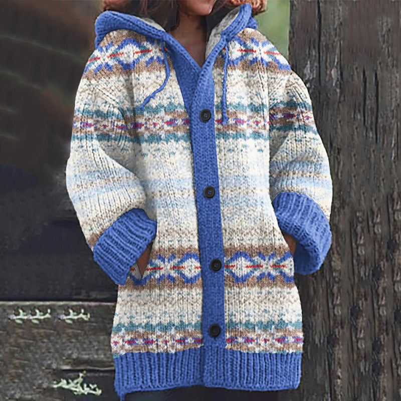 Durchdacht gestaltete Strickjacke