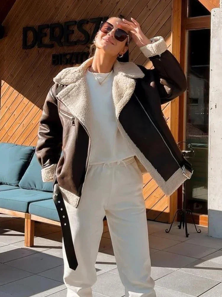 Elegant gestaltete Jacke
