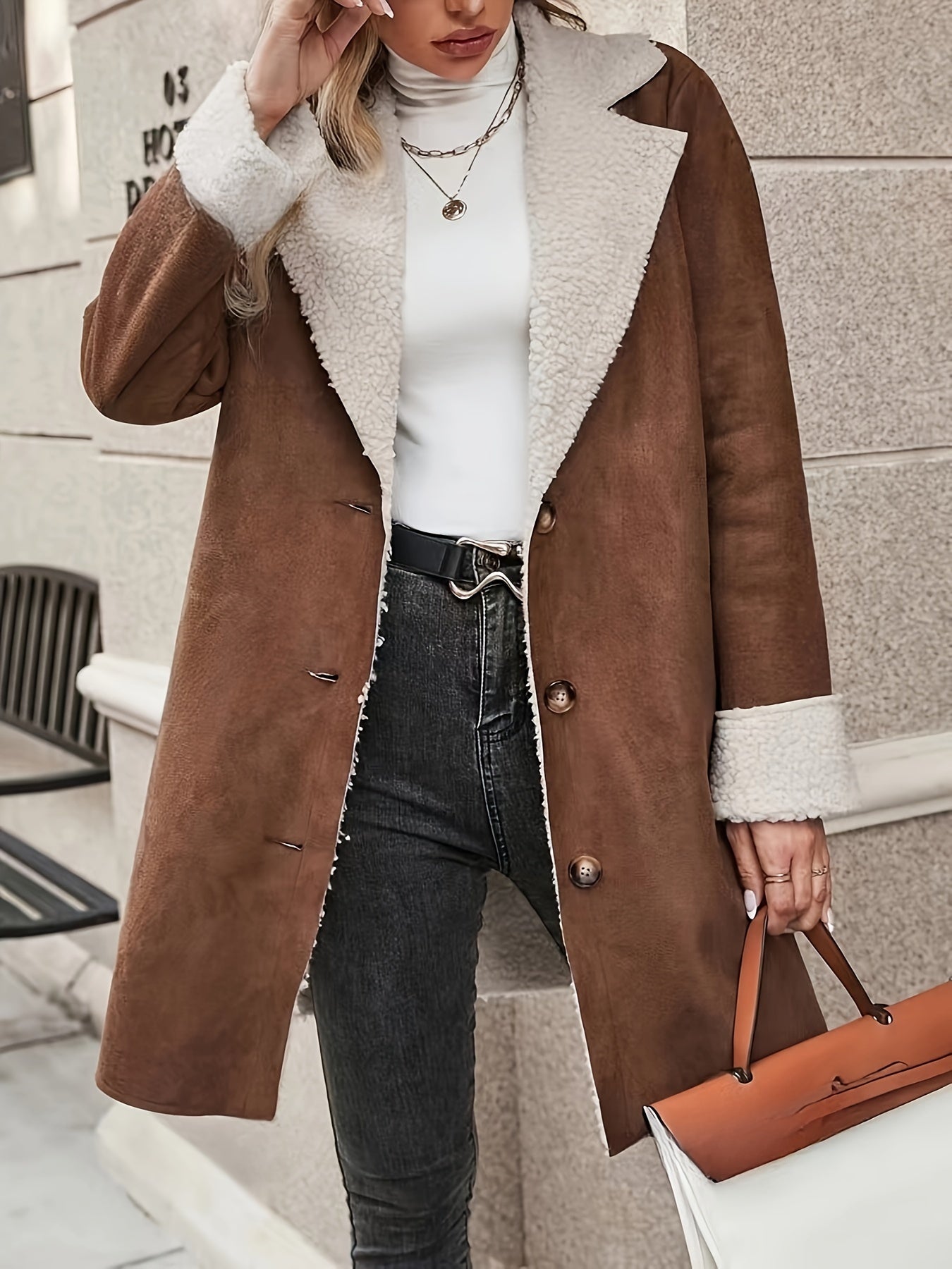 Anmutig gestaltete Jacke