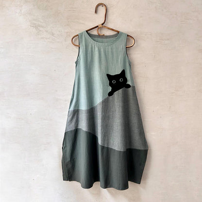 Women's Cute Black Cat In Contrast Color Design Midi Dress elevenforest