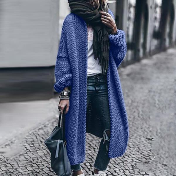 Wunderschön gefertigte Strickjacke