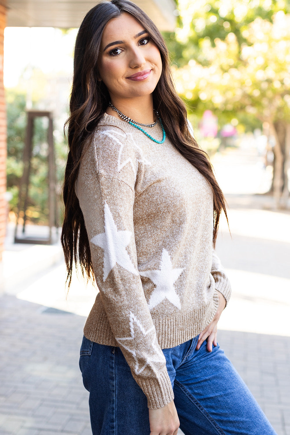 Anmutig gestaltete Pullover