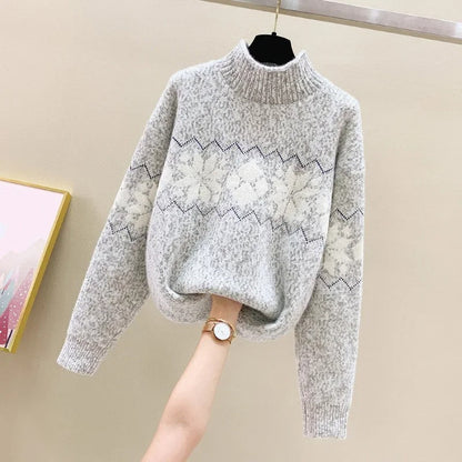Klassisch gestaltete Pullover