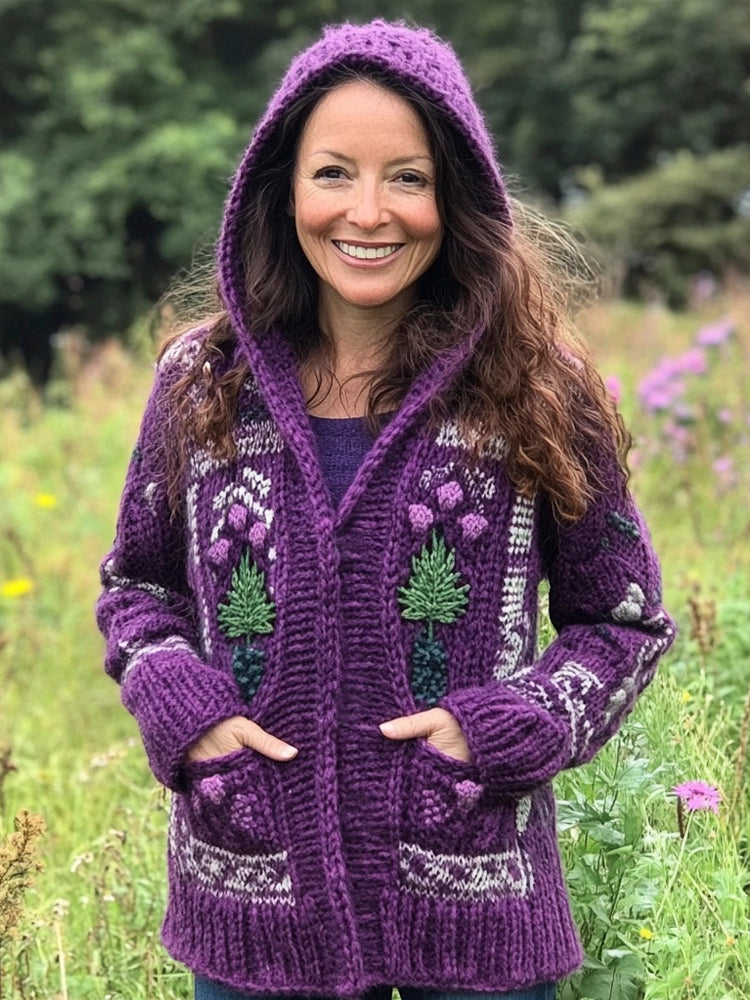Klassisch gestaltete Strickjacke