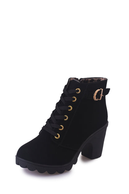 Wunderschön gefertigte Orthopädische Stiefel