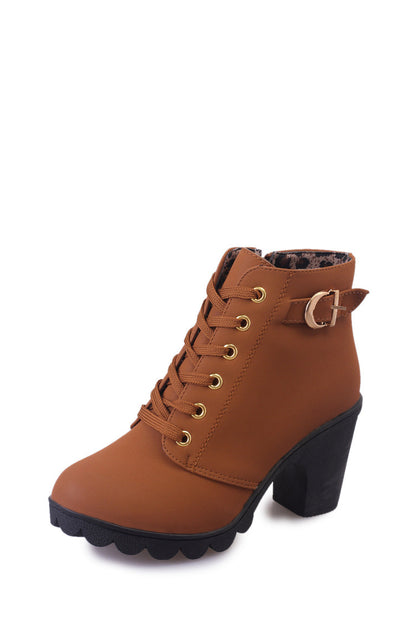 Wunderschön gefertigte Orthopädische Stiefel