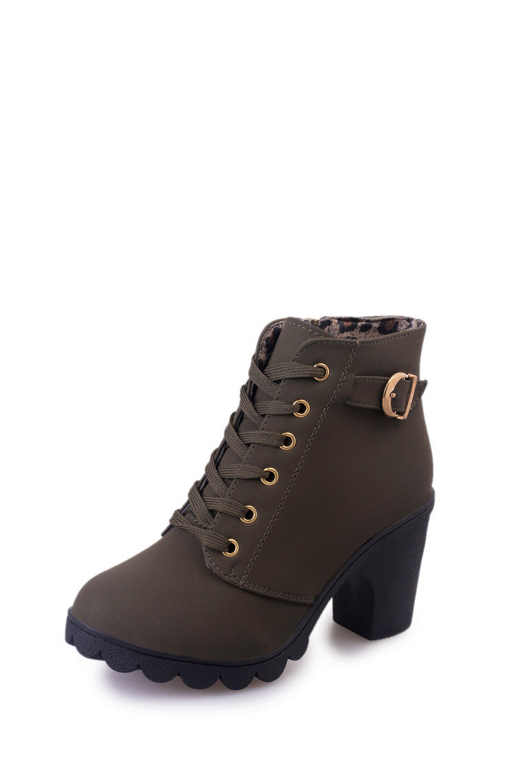 Wunderschön gefertigte Orthopädische Stiefel