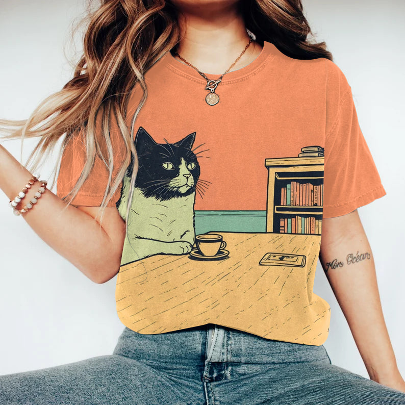 Anmutig gestaltete T-Shirt