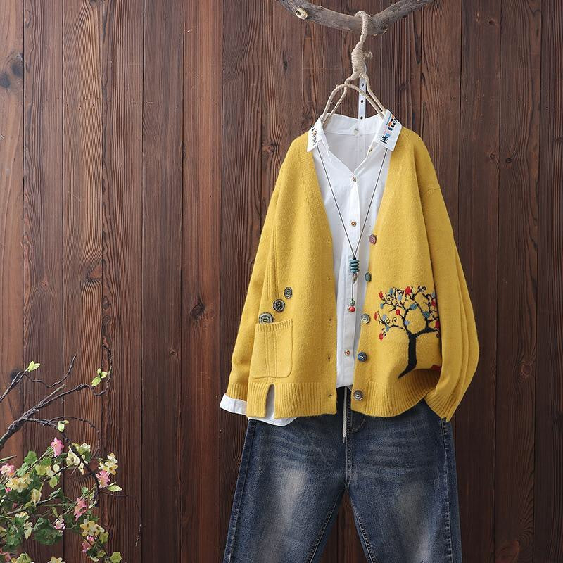Wunderschön gefertigte Strickjacke