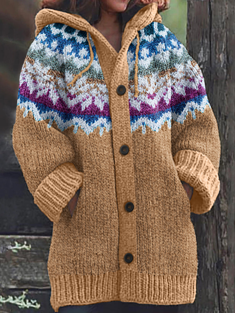 Klassisch gestaltete Strickjacke