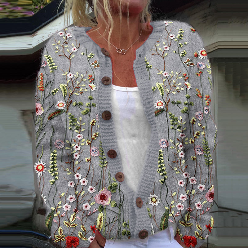 Anmutig gestaltete Strickjacke