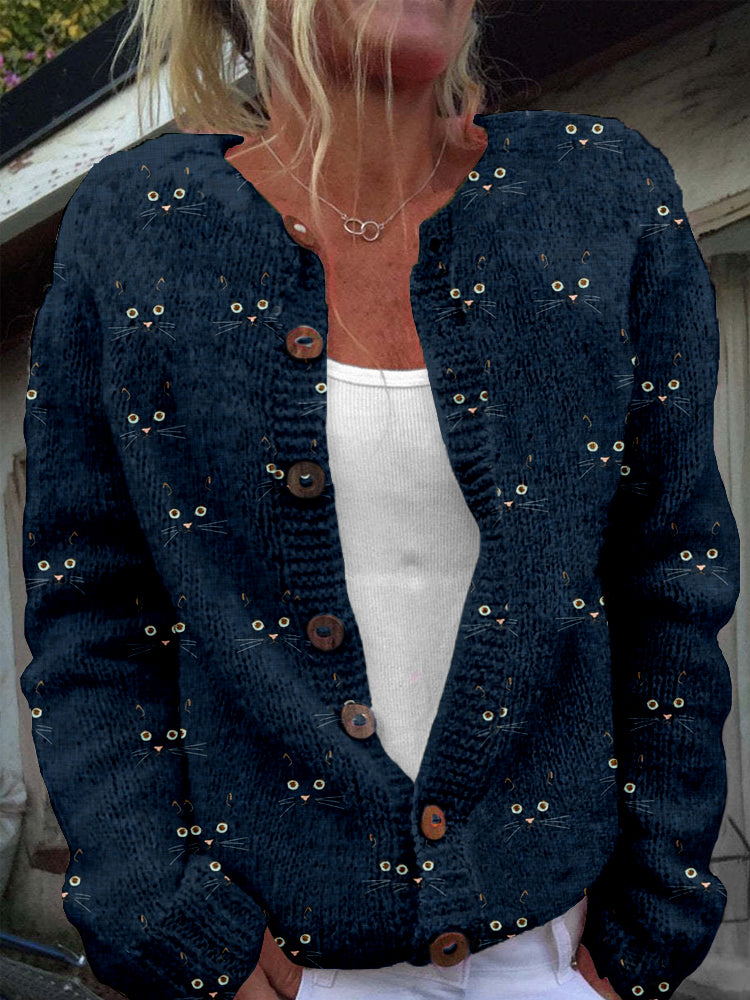 Durchdacht gestaltete Strickjacke