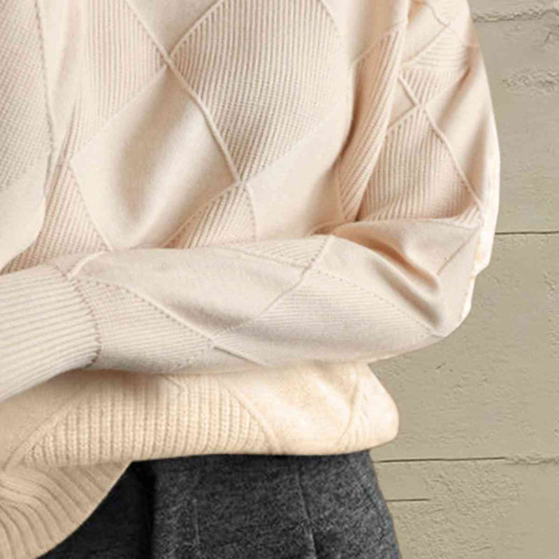 JO | Vielseitiger und bequemer Pullover