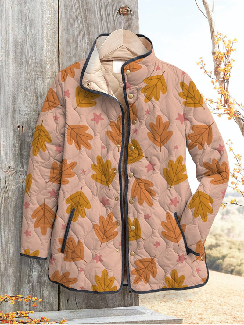 Klassisch gestaltete Strickjacke