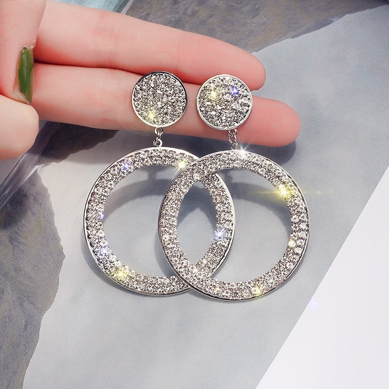 Charmante Gold Ohrring für jeden Anlass