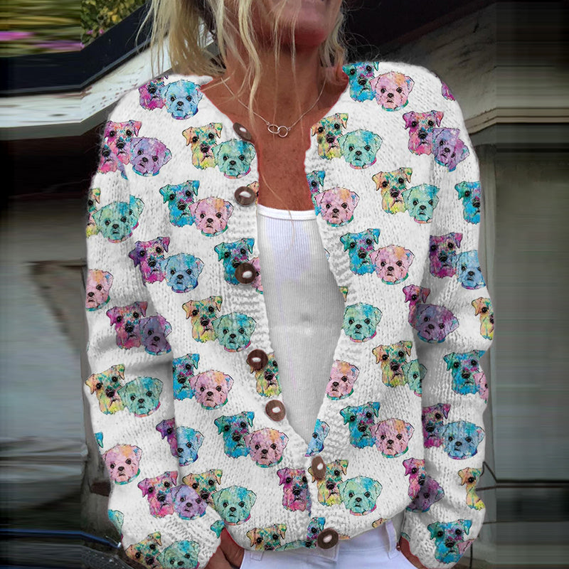 Wunderschön gefertigte Strickjacke
