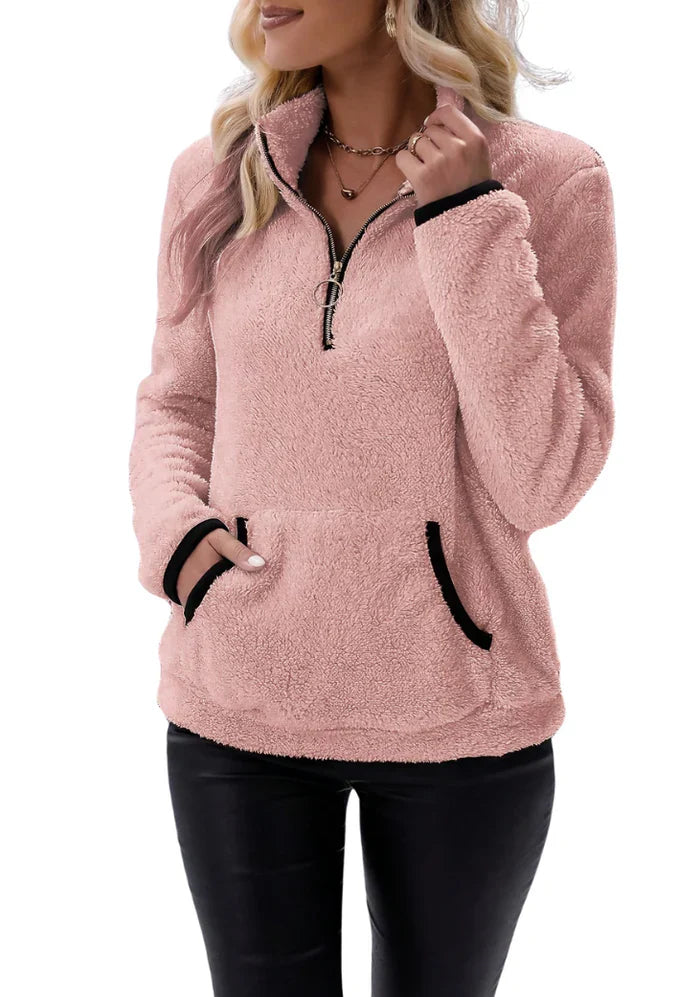 Klassisch gestaltete Pullover