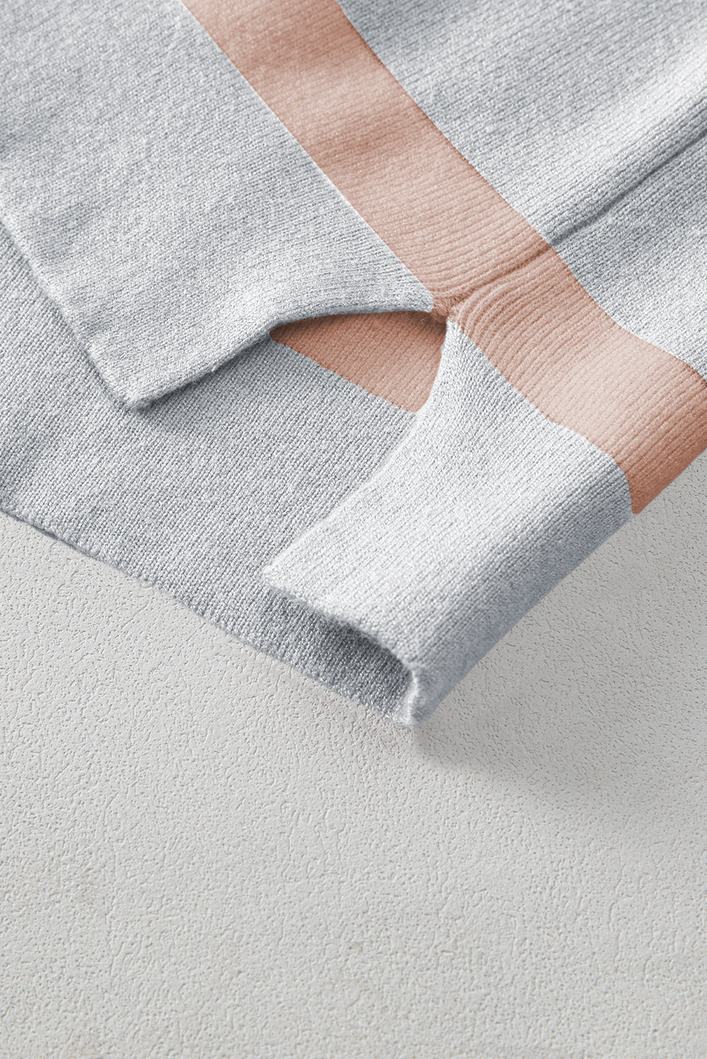 Anmutig gestaltete Pullover