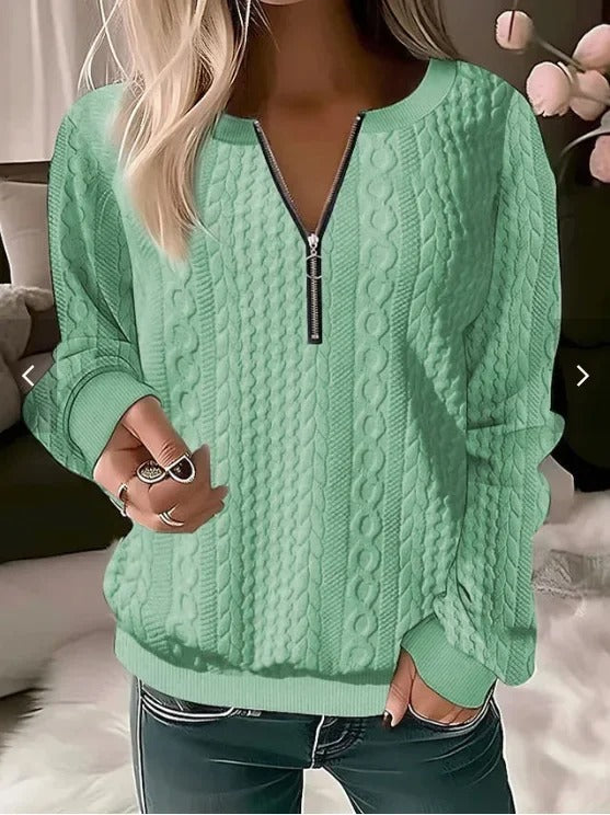 Klassisch gestaltete Pullover
