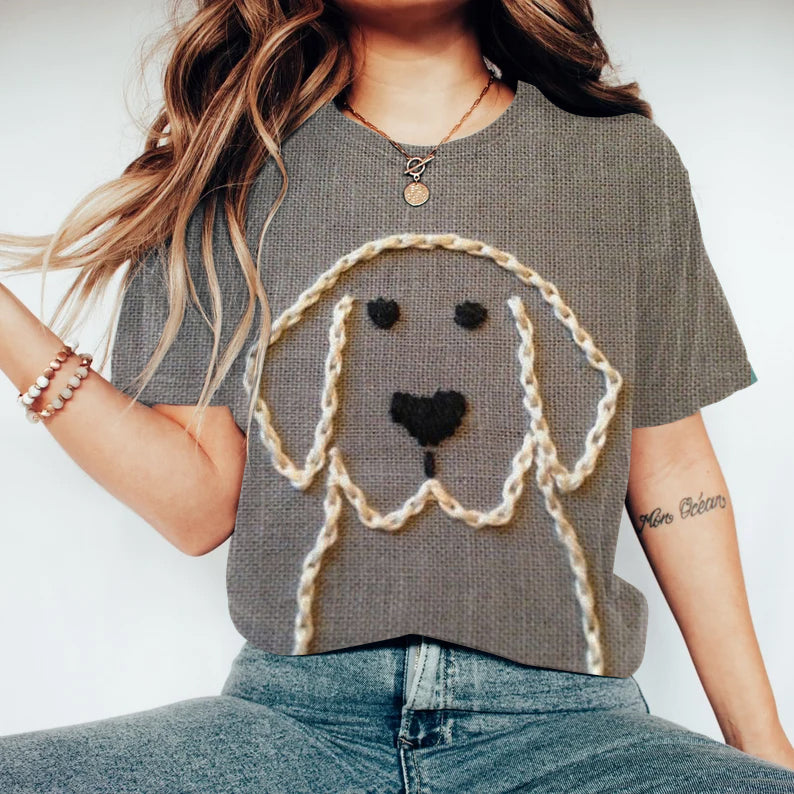 Elegant gestaltete T-Shirt