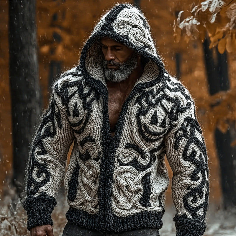 Wunderschön gefertigte Strickjacke