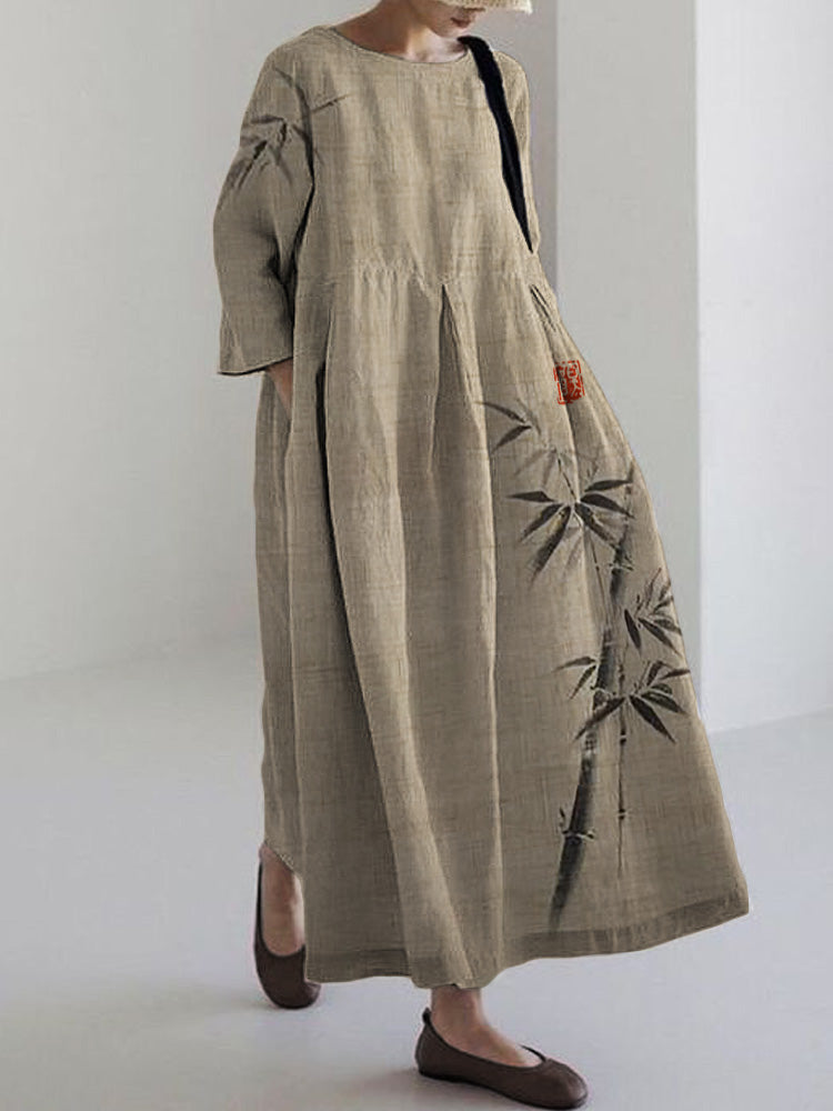 Klassisch gestaltete Kleid