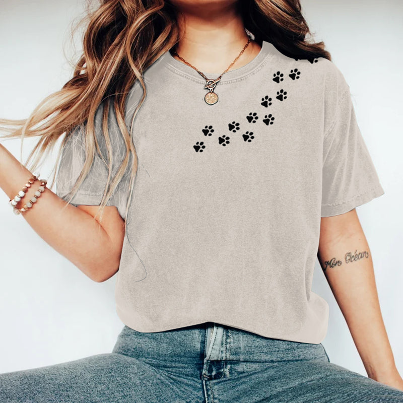 Durchdacht gestaltete T-Shirt