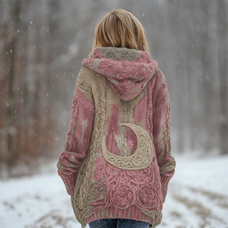Klassisch gestaltete Strickjacke