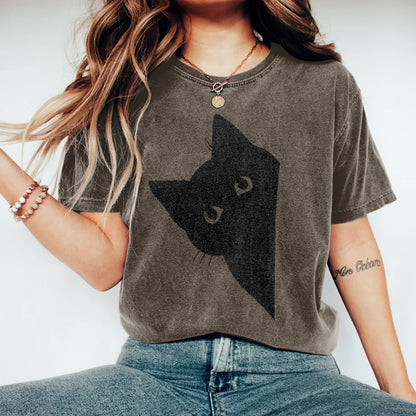 Women's Peek-A-Boo Hiding Black Cat Printed T-Shirt elevenforest