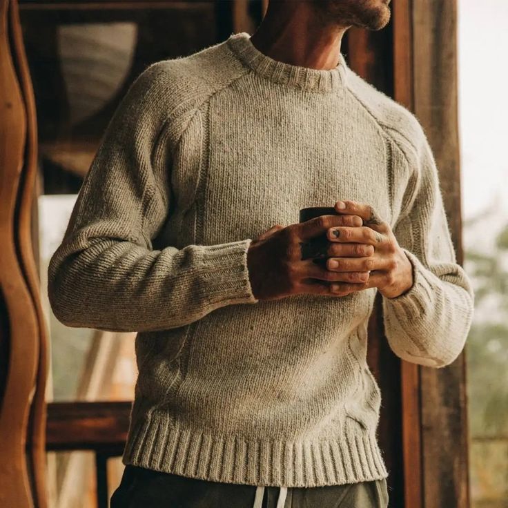 Anmutig gestaltete Pullover