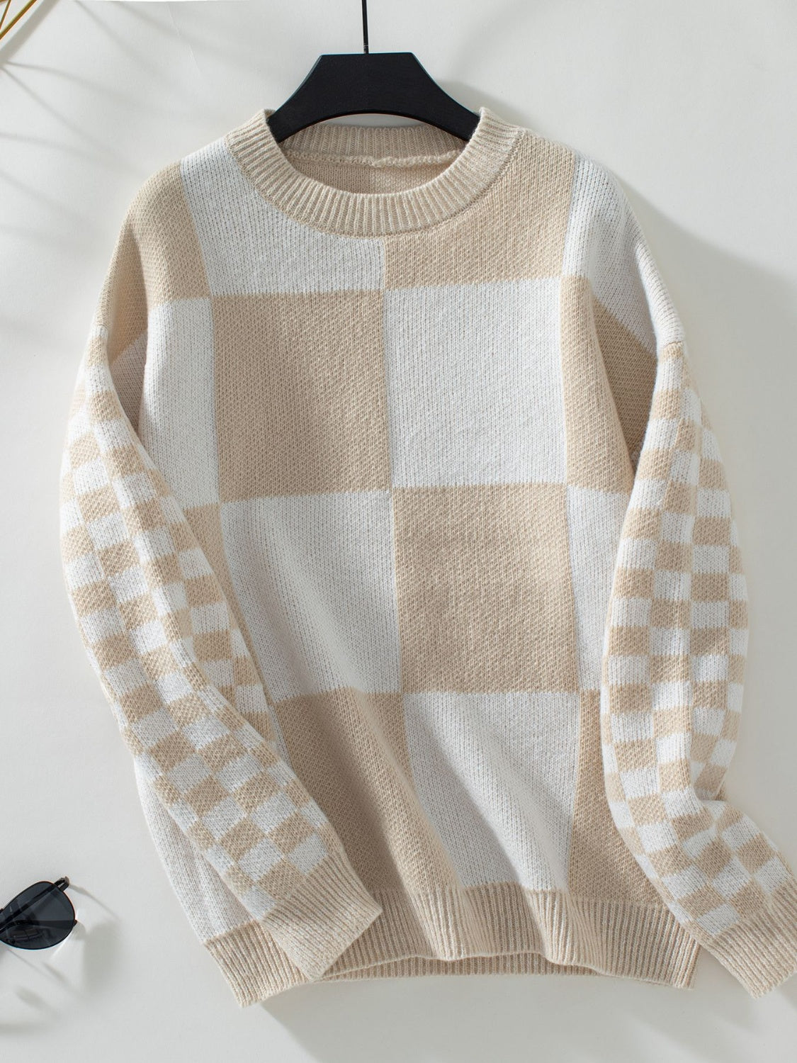 Elegant gestaltete Pullover