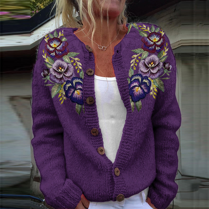 Klassisch gestaltete Pullover