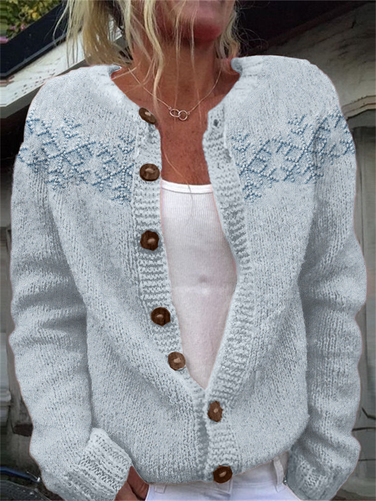 Anmutig gestaltete Strickjacke