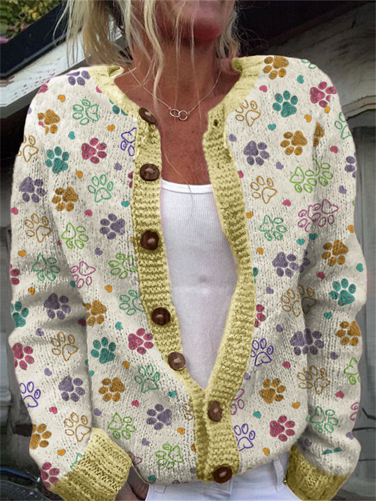 Durchdacht gestaltete Strickjacke