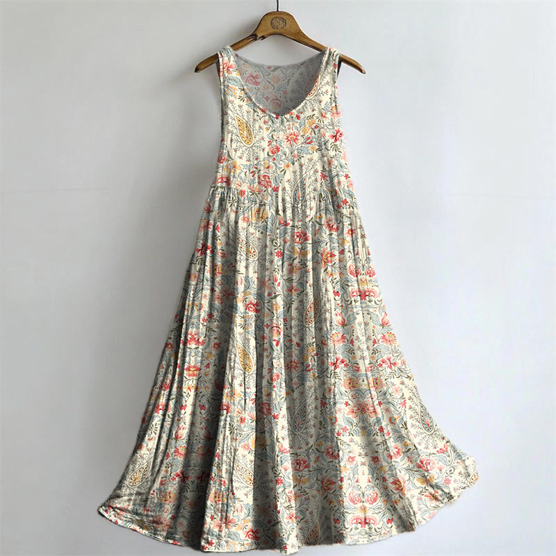 Klassisch gestaltete Kleid