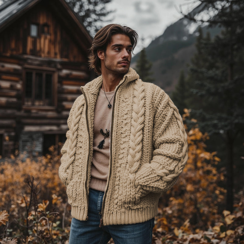 Klassisch gestaltete Pullover