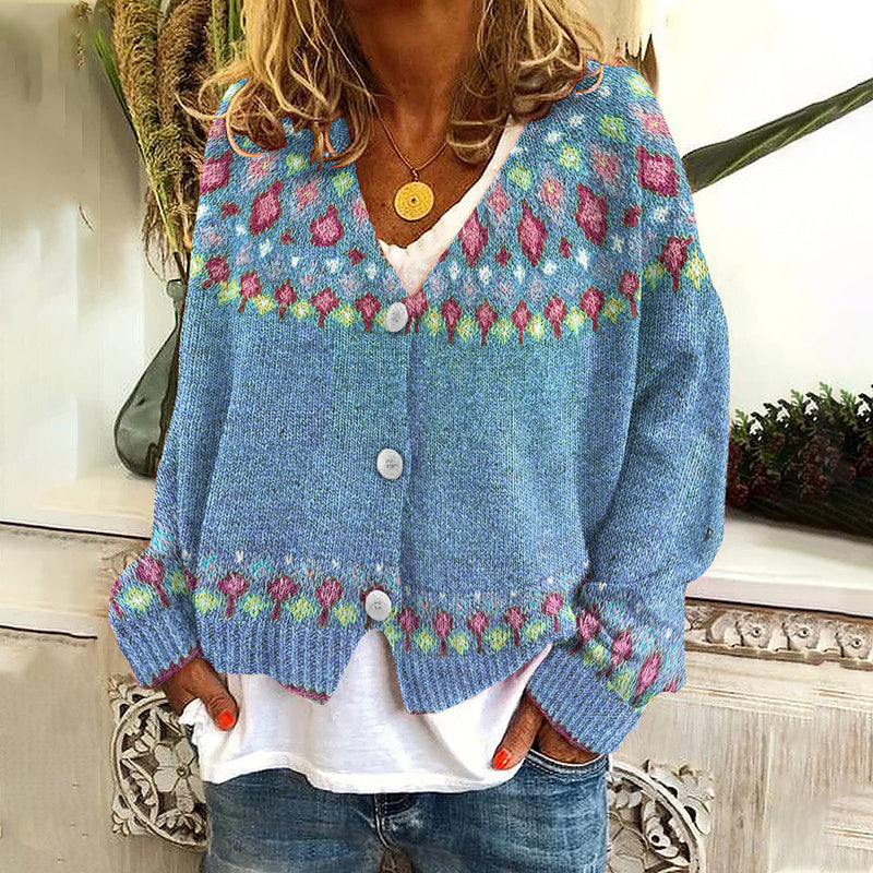 Wunderschön gefertigte Strickjacke