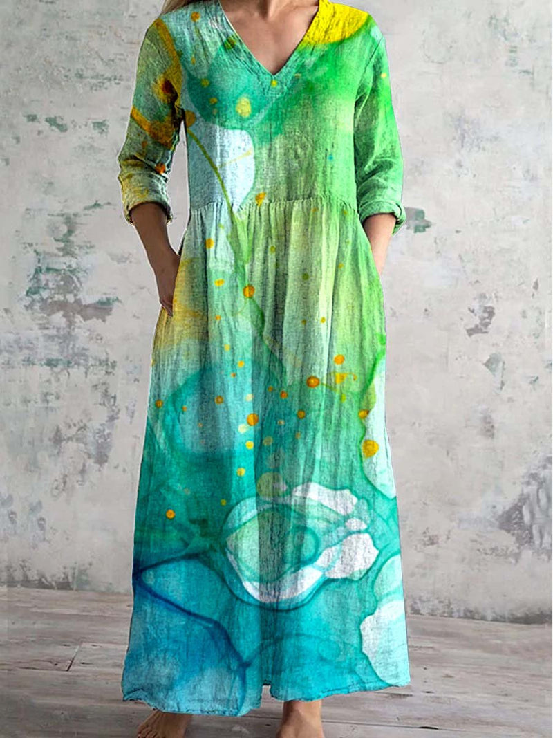 Klassisch gestaltete Kleid