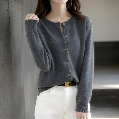 Klassisch gestaltete Pullover