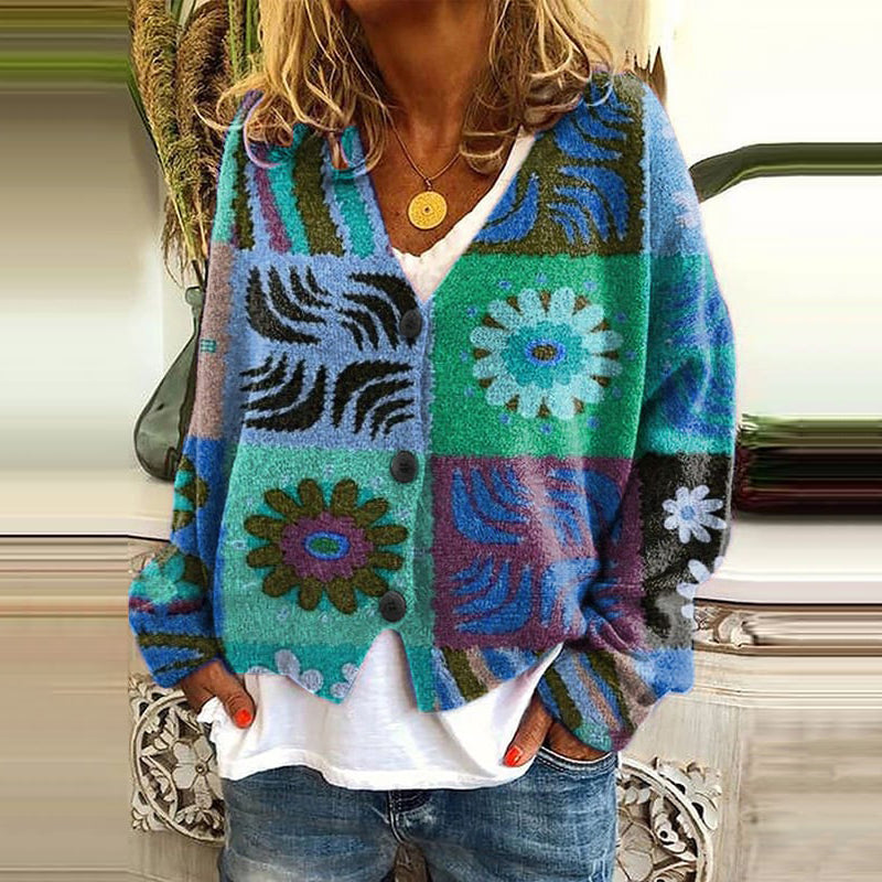 Durchdacht gestaltete Strickjacke