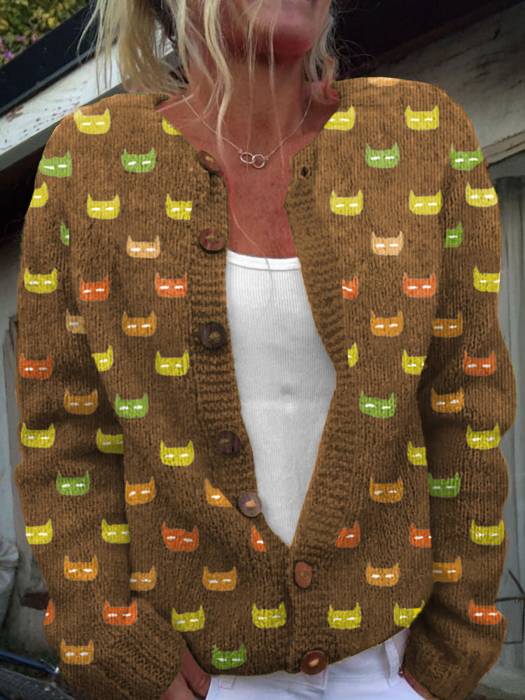 Durchdacht gestaltete Strickjacke