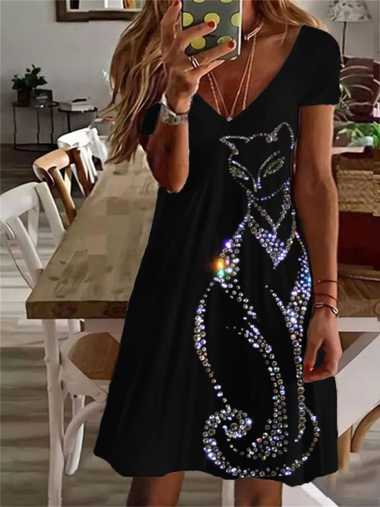 Klassisch gestaltete Kleid